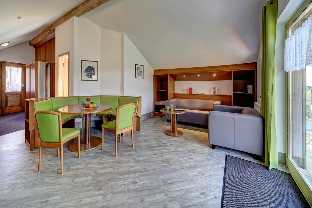 Village Hotel Bayerischer Wald Neukirchen  Kamer foto